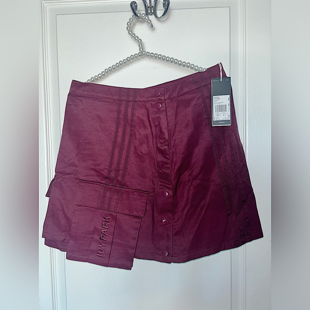 ADIDAS IVY PARK SKIRT , SIZE MEDIUM